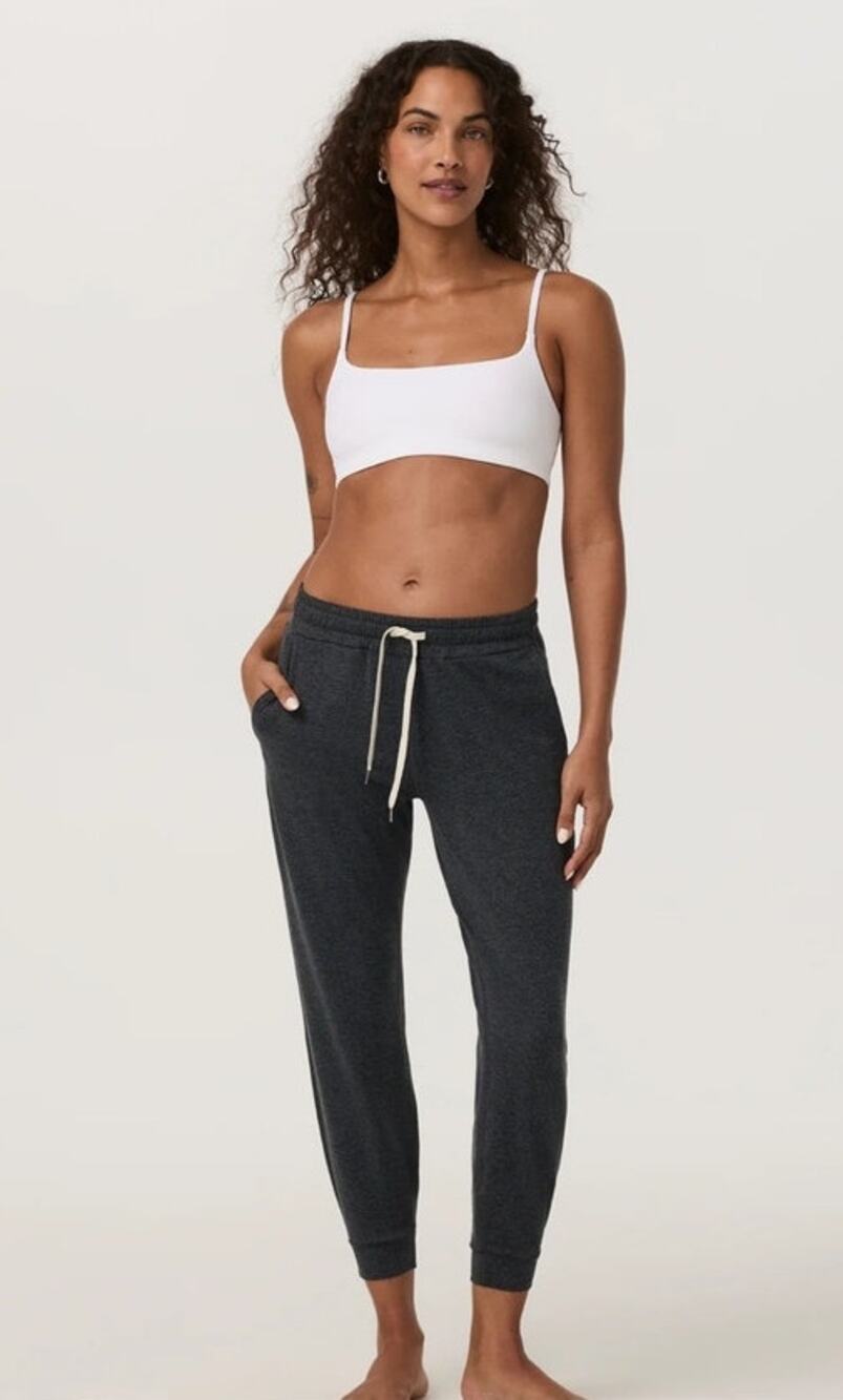 Vuori Womens Charcoal Heather Grey Performance Dreamy Joggers Best Seller Small